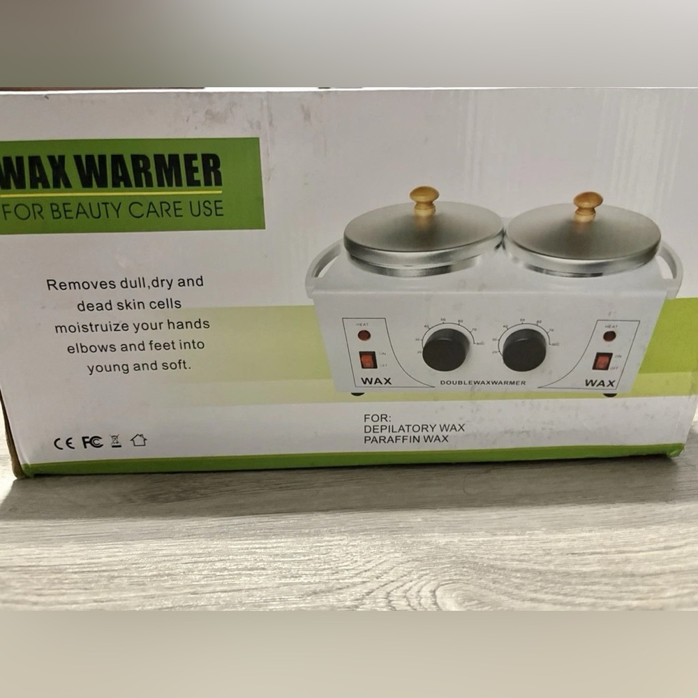 Double Wax Warmer with Silver and Gold Accents
